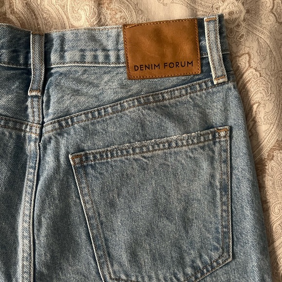 SOLD Denim Forum (Aritzia) jean shorts - Picture 2 of 5